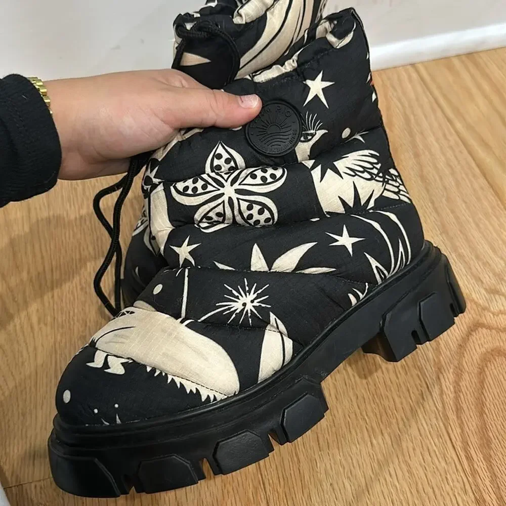 NWT FARM RIO Black Cerrado Sky Lug Sole Ankle‎ Boot In Cerrado Sky